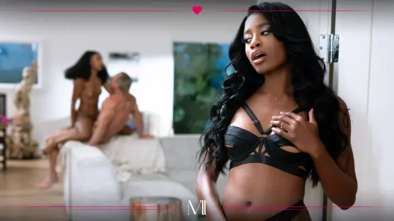 Un trío apropiado – Olivia Jay y Nicole Kitt