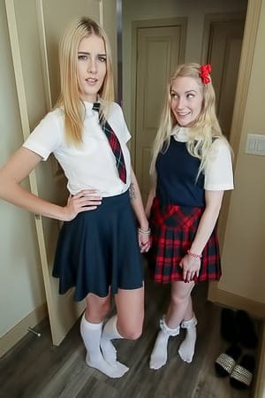 Estudio de la fiesta de pijamas y joder – Mazzy Grace y Emma Starletto