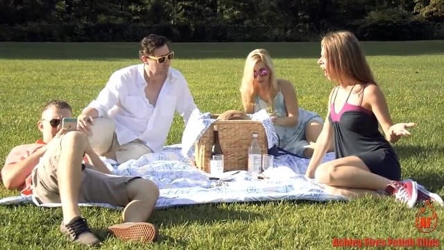 Picnic familiar y festival de sexo – Anya Olsen, Ashley Fires